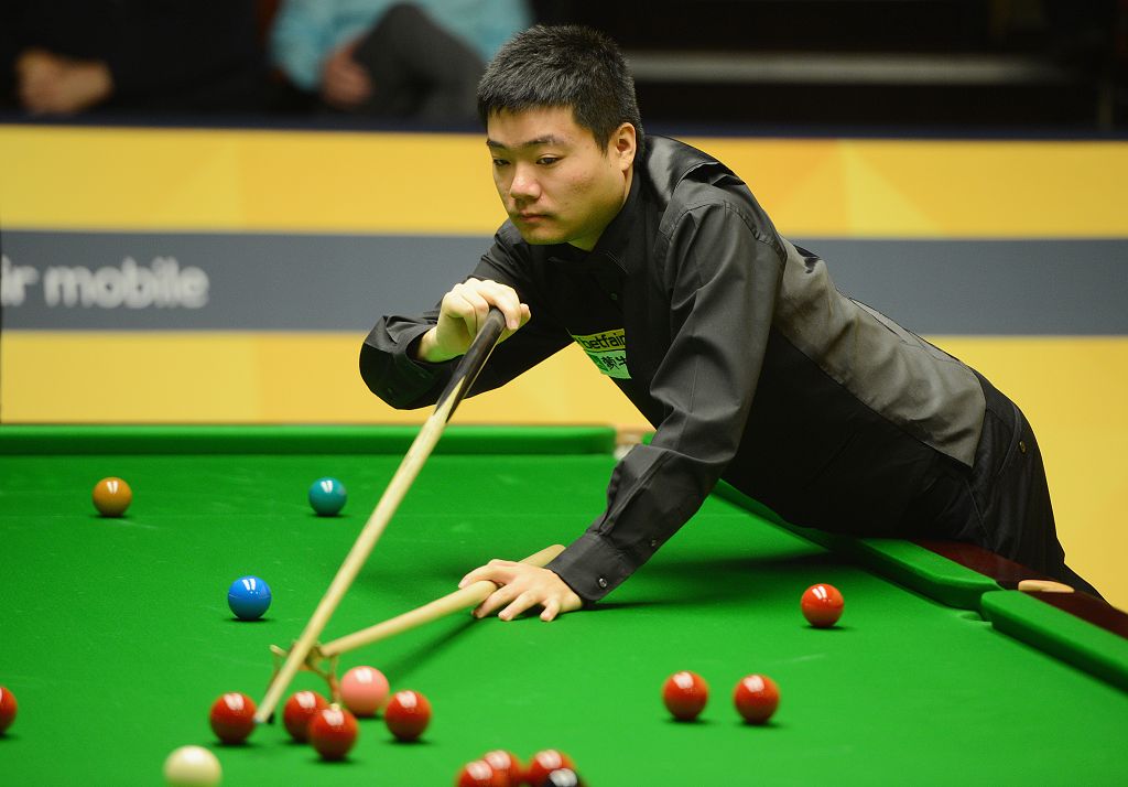 跨国组合的 跨国组合的