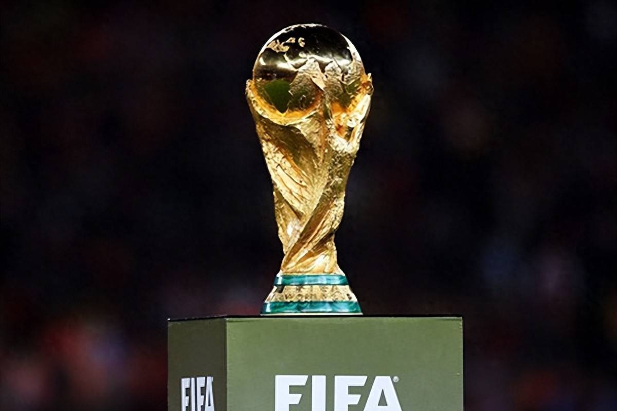 不乏前锋在 不乏前锋在